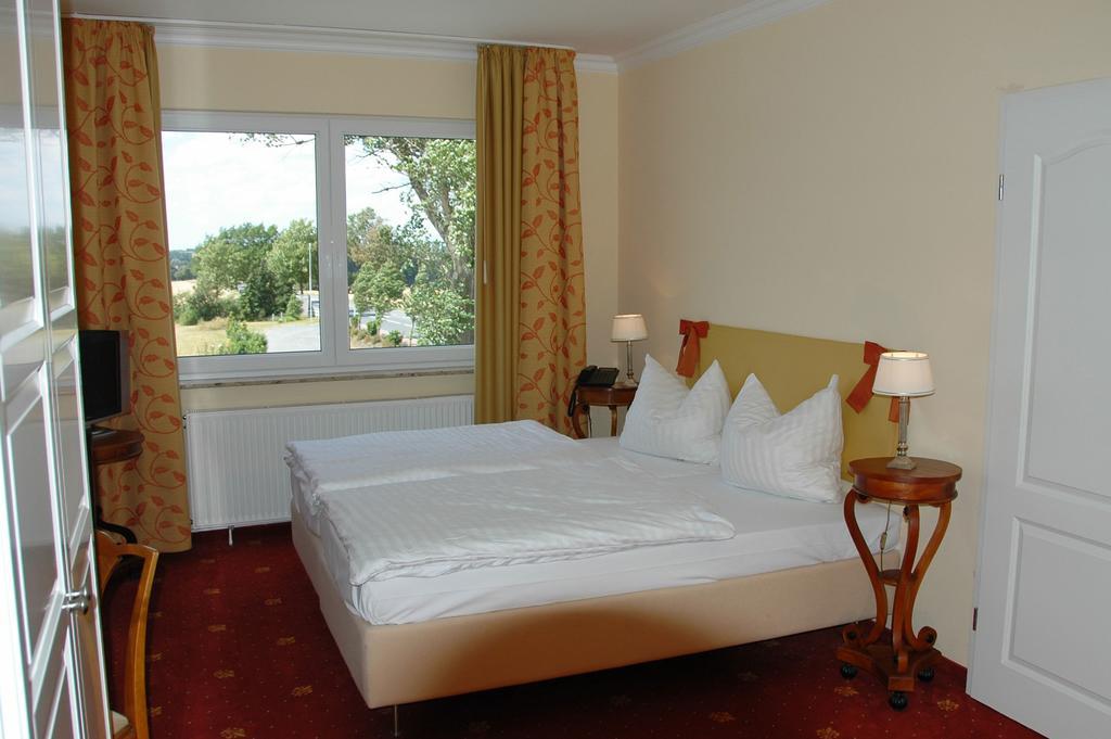 Landsitz Kapellenhoehe, Hotel Garni Wiedenbruegge Ngoại thất bức ảnh